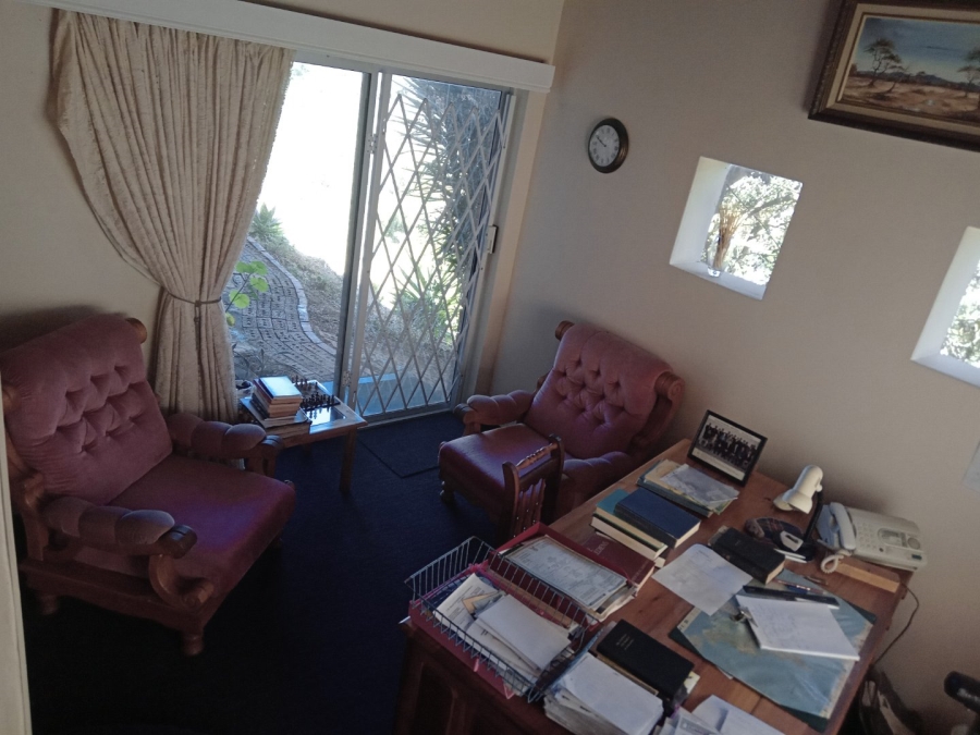 4 Bedroom Property for Sale in Noorsekloof Eastern Cape